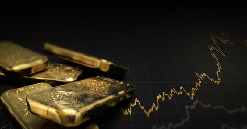 Is Gold Ready to Outperform US Public Debt? A Chart Analysis